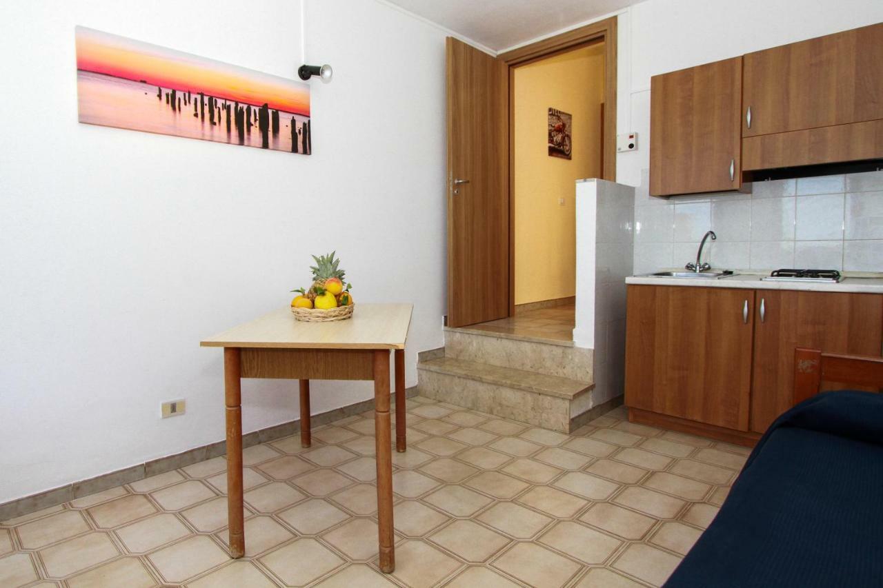 Residence Calavà Gioiosa Marea Exterior foto